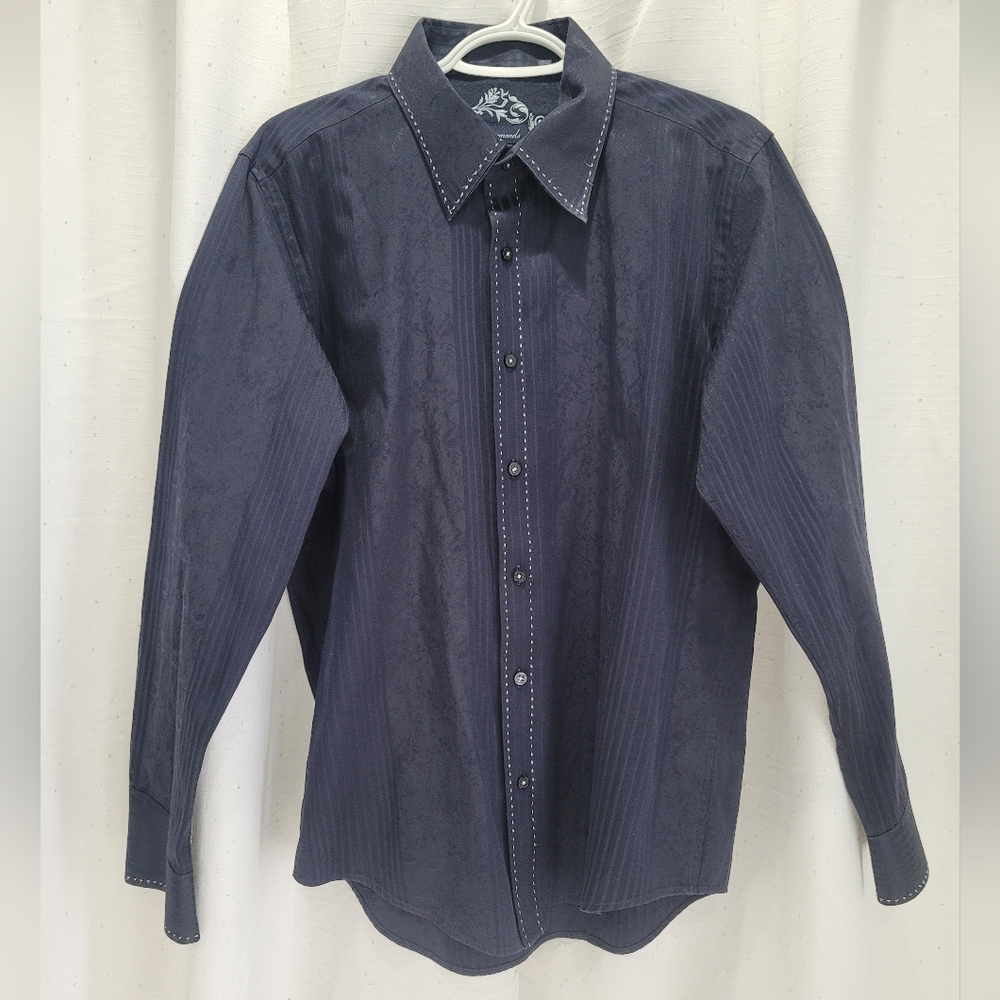 7 Diamonds long-sleeve button-up shirt Sz Large